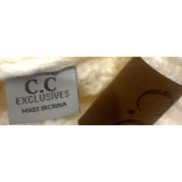 C.C Womens Ribbed‎ Knit Beanie Hat With Faux Fur Pom Ivory One Size - Picture 5 of 7